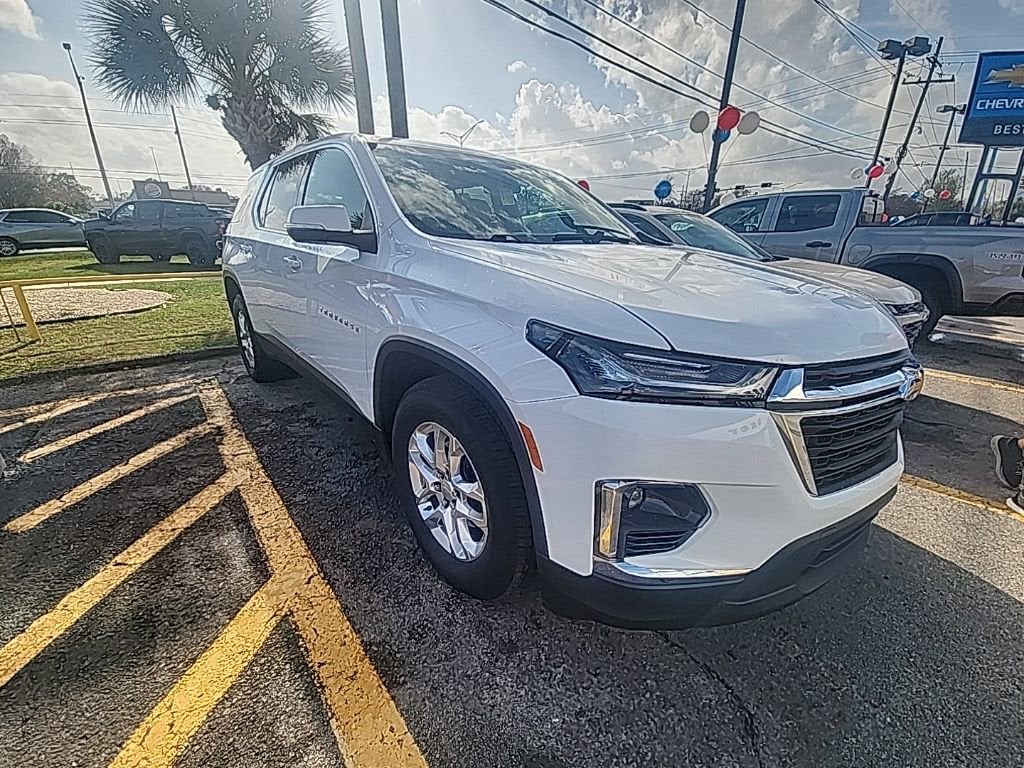 2023 Chevrolet Traverse LS