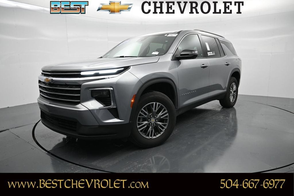 2024 Chevrolet Traverse LT