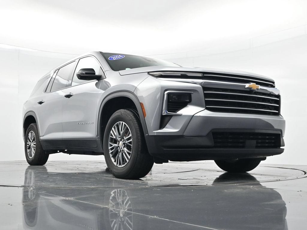 2024 Chevrolet Traverse LT