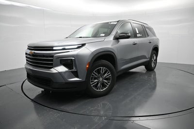 2024 Chevrolet Traverse LT