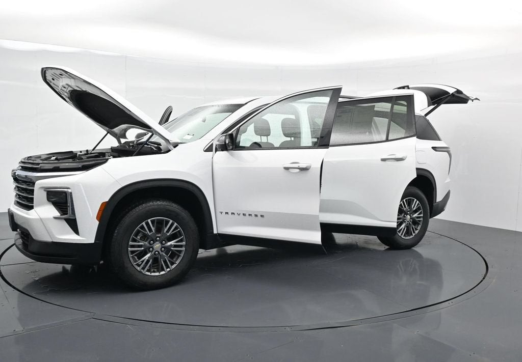 2024 Chevrolet Traverse LT
