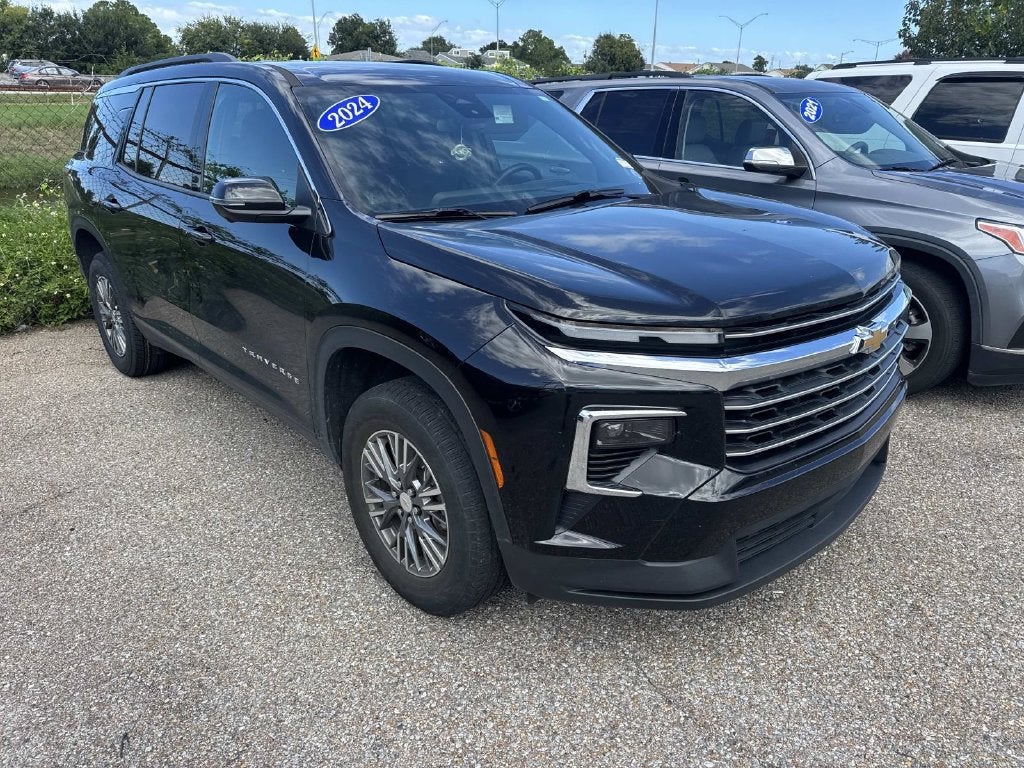 2024 Chevrolet Traverse LT