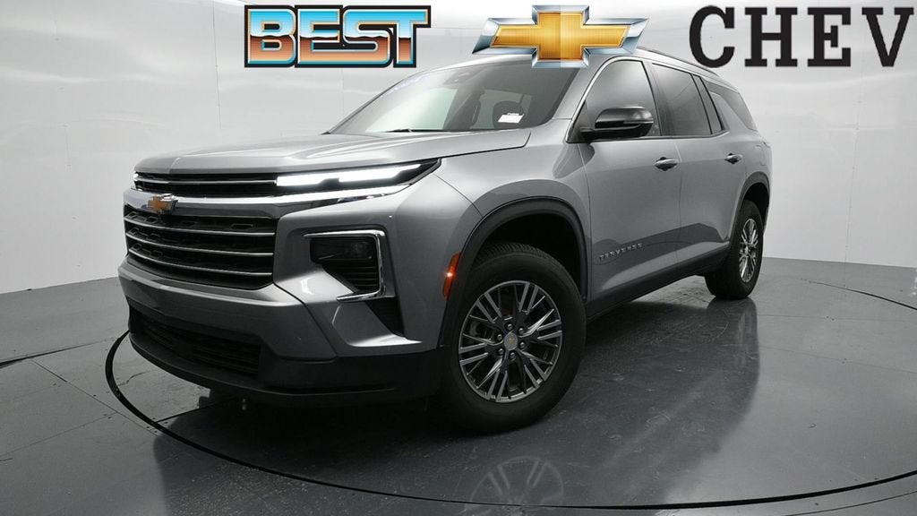 2024 Chevrolet Traverse LT