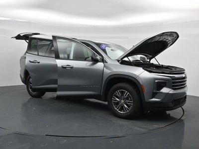 2024 Chevrolet Traverse LT