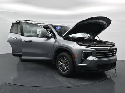 2024 Chevrolet Traverse LT