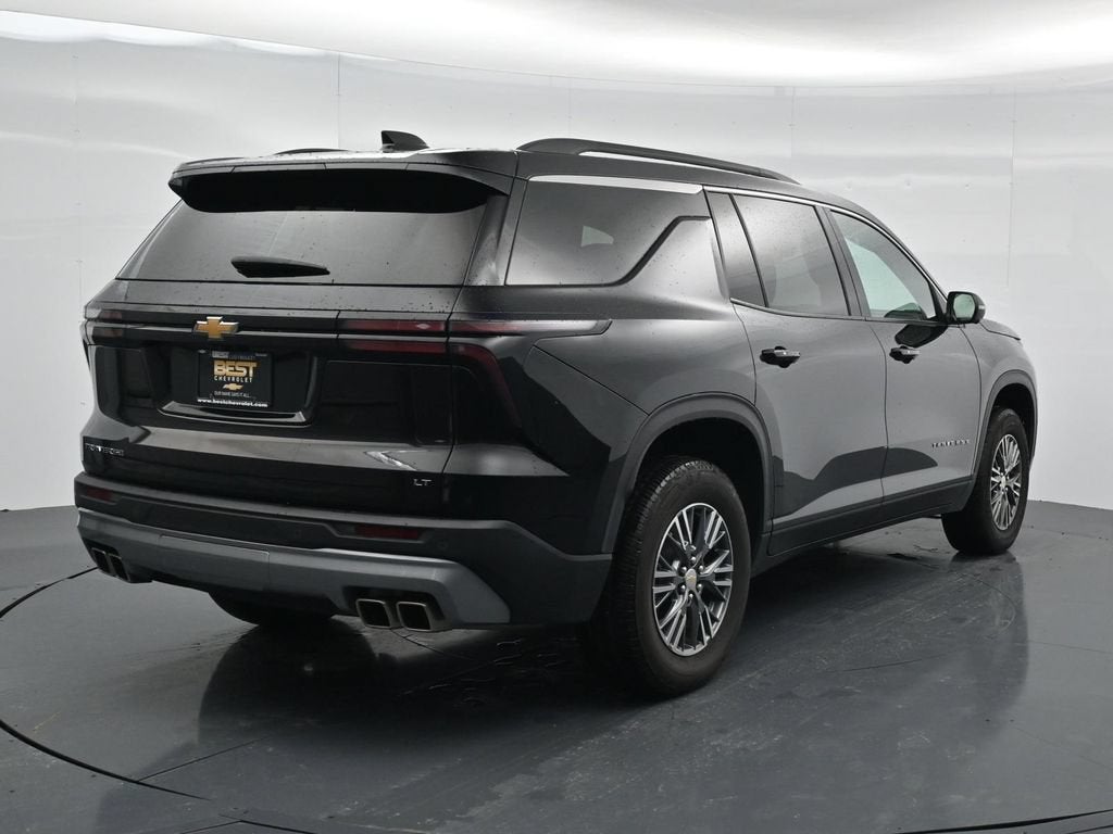2024 Chevrolet Traverse LT