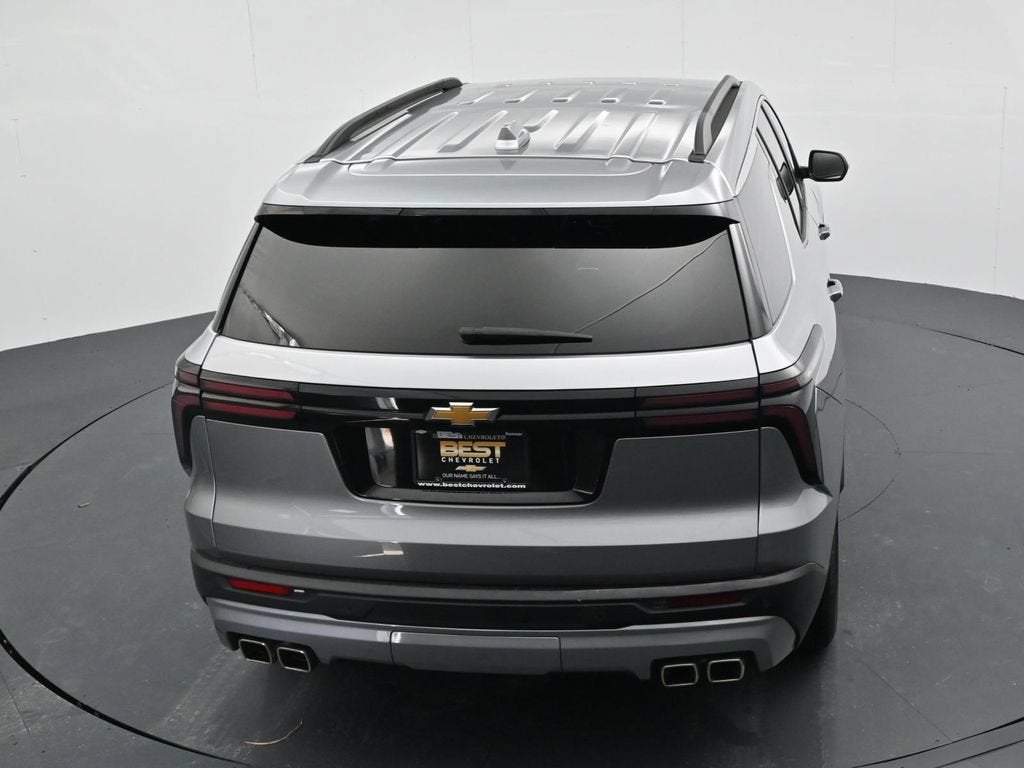 2024 Chevrolet Traverse LT