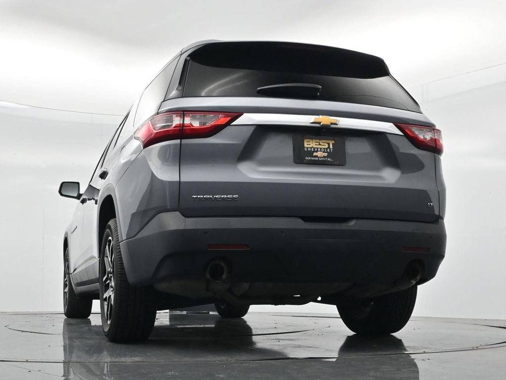 2021 Chevrolet Traverse LT Cloth