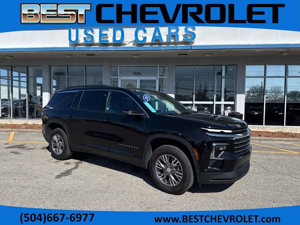 2025 Chevrolet Traverse LT