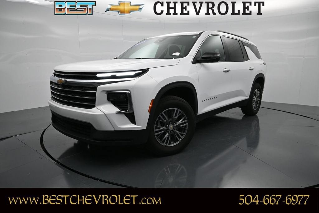 2025 Chevrolet Traverse LT
