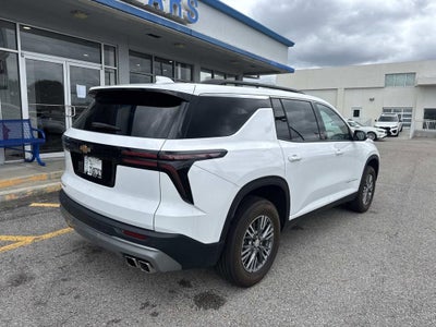 2025 Chevrolet Traverse LT