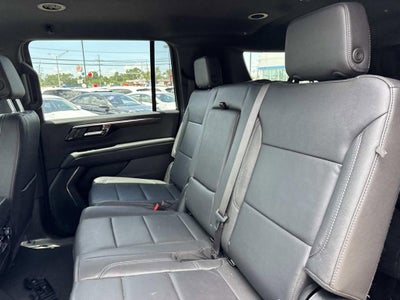2025 Chevrolet Suburban Z71
