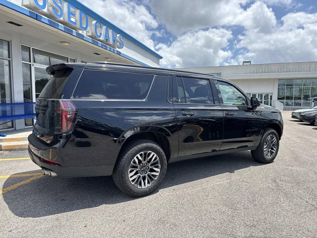 2025 Chevrolet Suburban Z71