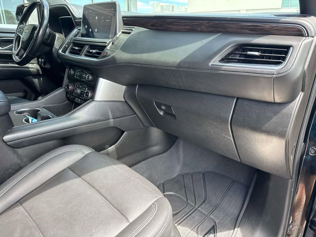 2022 Chevrolet Suburban LT