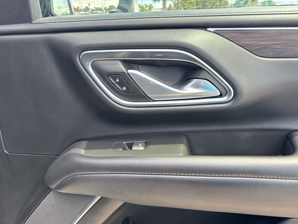 2022 Chevrolet Suburban LT