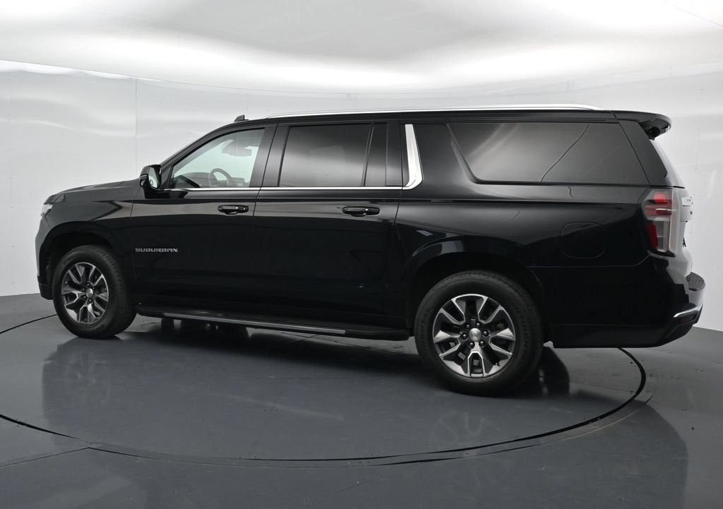 2024 Chevrolet Suburban LT