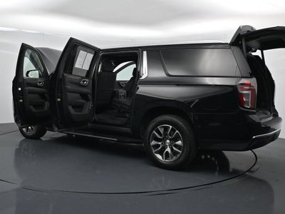 2024 Chevrolet Suburban LT