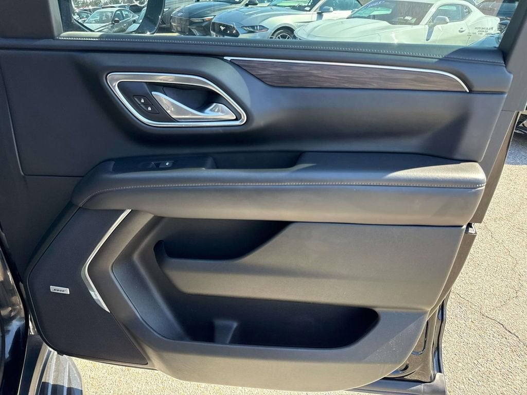 2022 Chevrolet Suburban LT