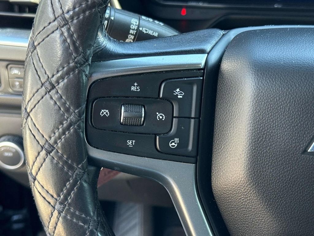 2022 Chevrolet Suburban LT