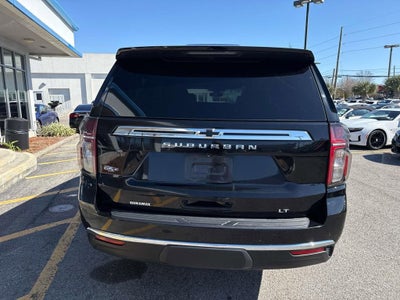 2022 Chevrolet Suburban LT
