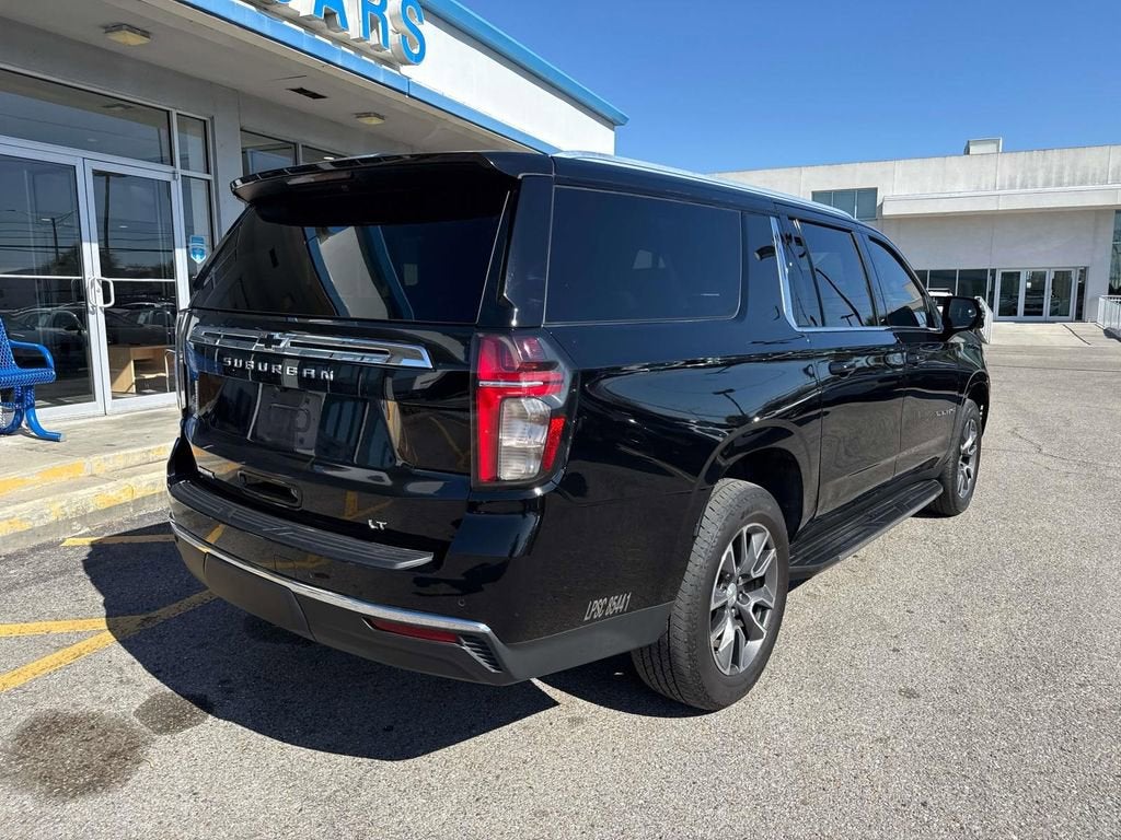 2022 Chevrolet Suburban LT