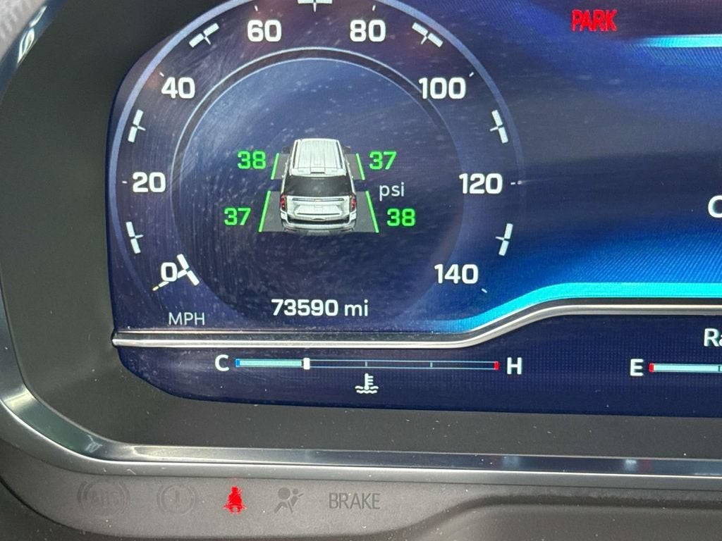 2024 Chevrolet Suburban RST
