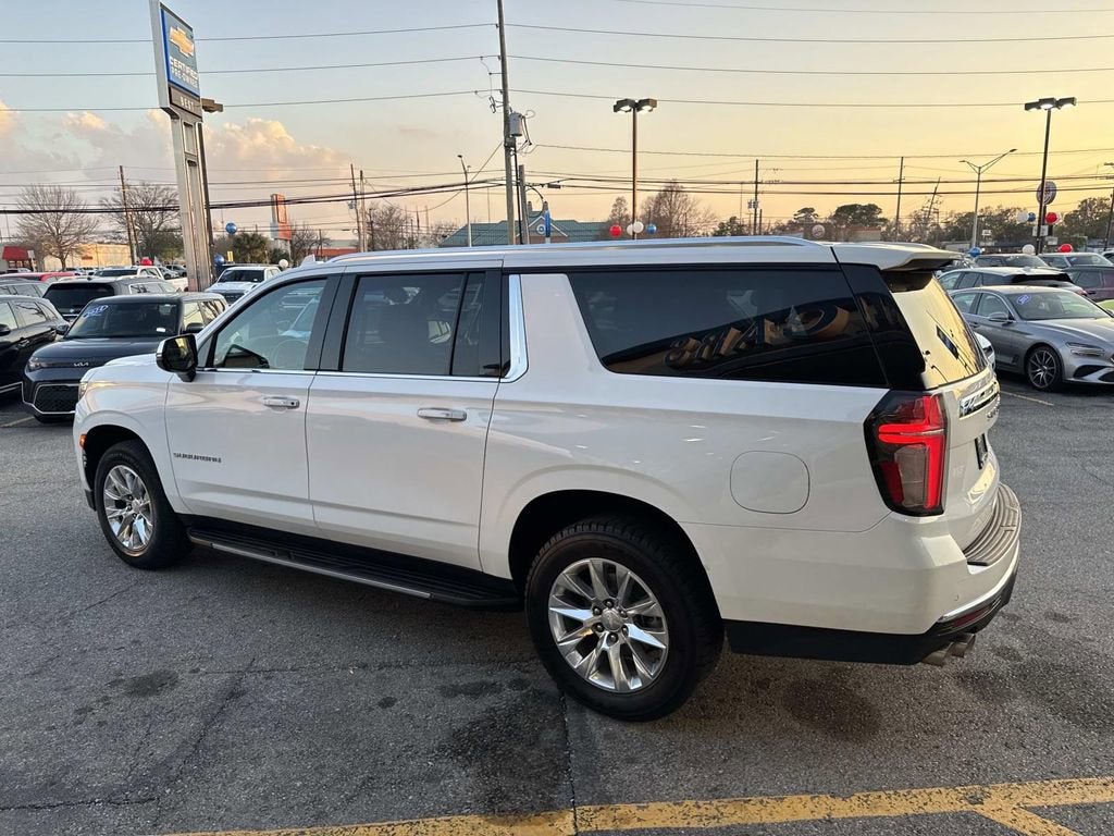 2023 Chevrolet Suburban Premier