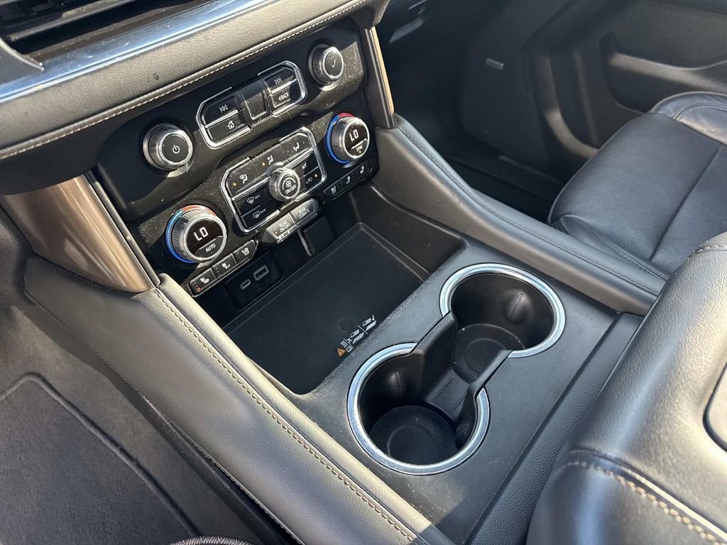 2022 Chevrolet Suburban High Country