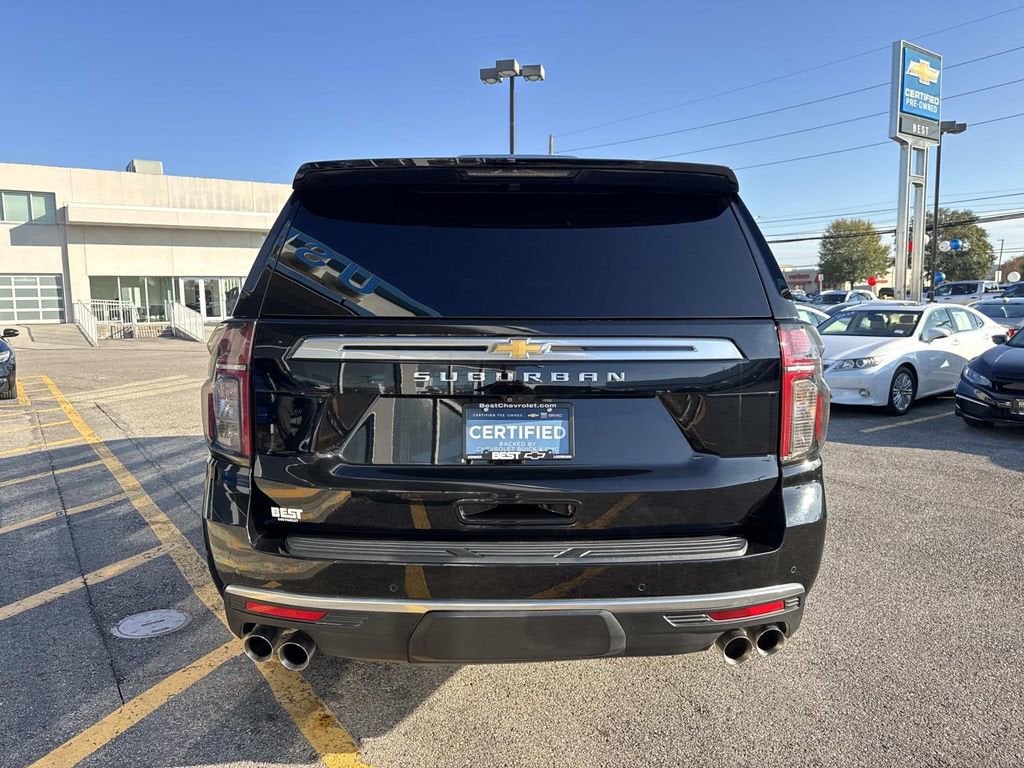 2022 Chevrolet Suburban High Country