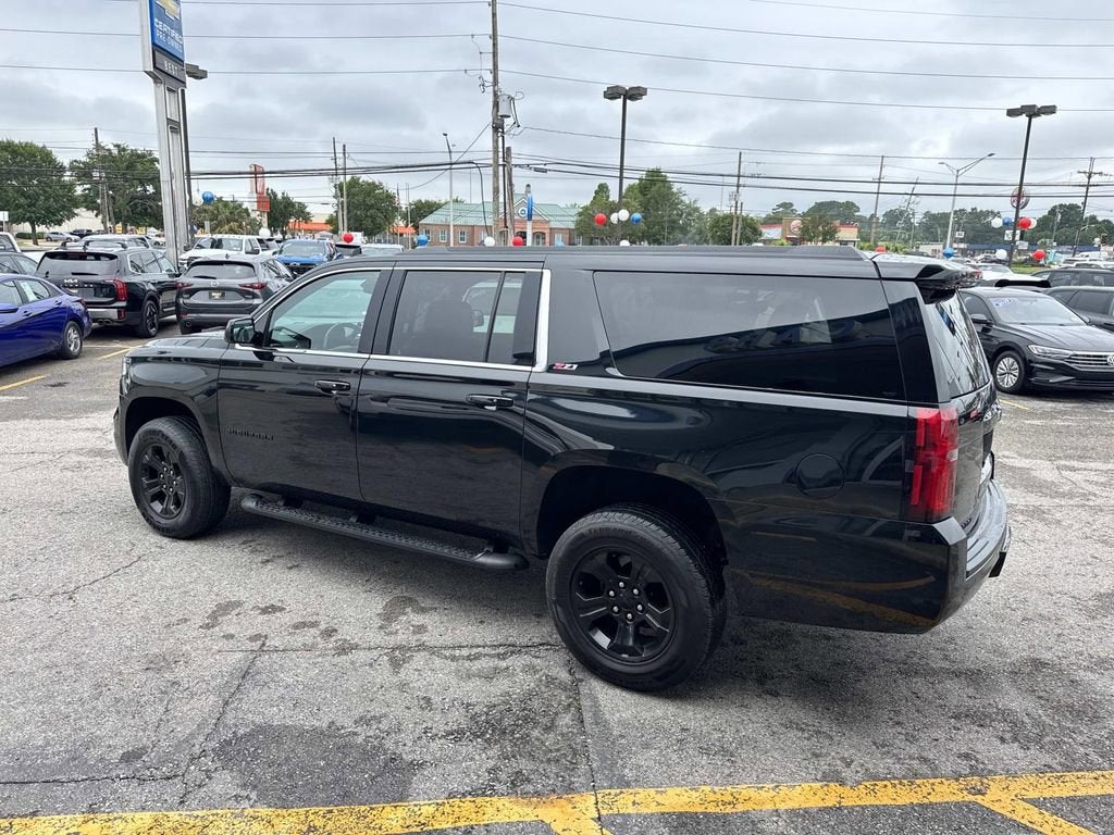 2018 Chevrolet Suburban LT