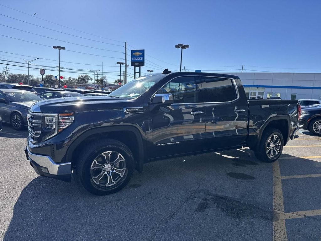 2025 GMC Sierra 1500 SLT