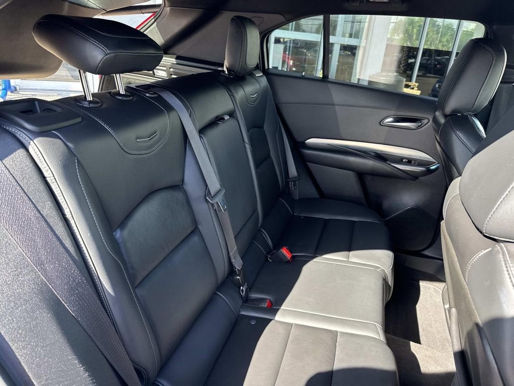 2023 Cadillac XT4 Premium Luxury