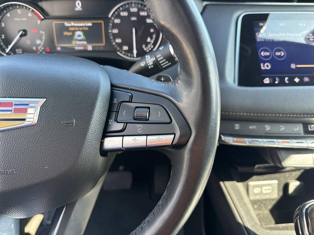 2023 Cadillac XT4 Premium Luxury