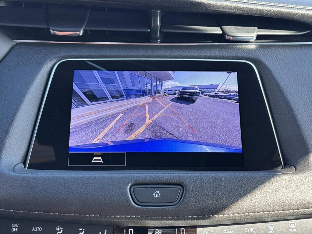 2023 Cadillac XT4 Premium Luxury