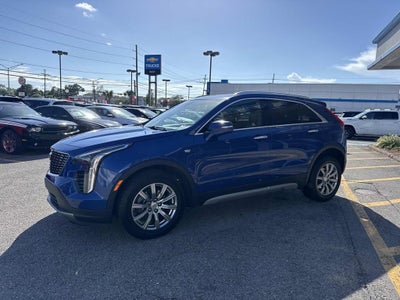2023 Cadillac XT4 Premium Luxury