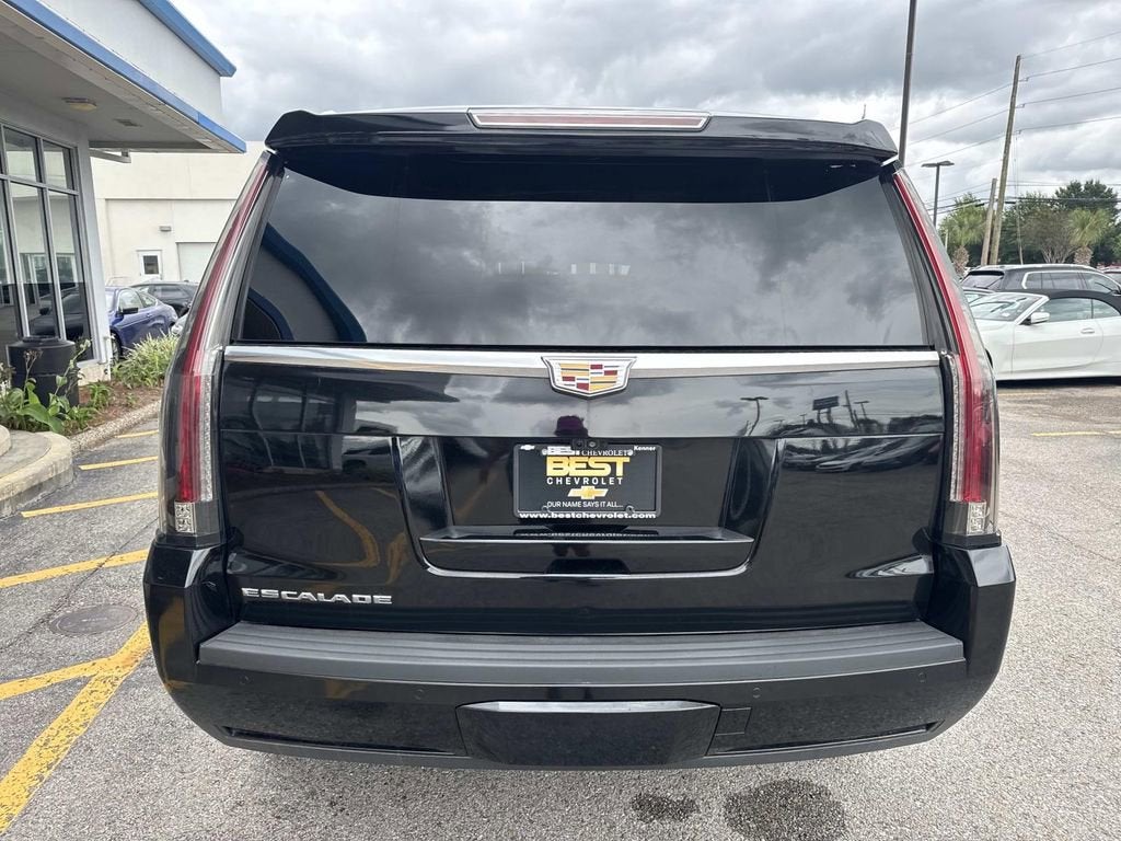 2020 Cadillac Escalade Luxury