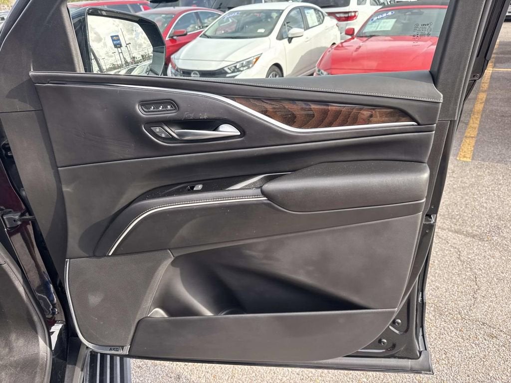 2023 Cadillac Escalade Sport Platinum