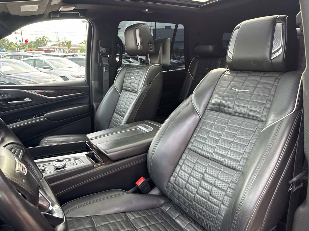 2023 Cadillac Escalade Sport Platinum