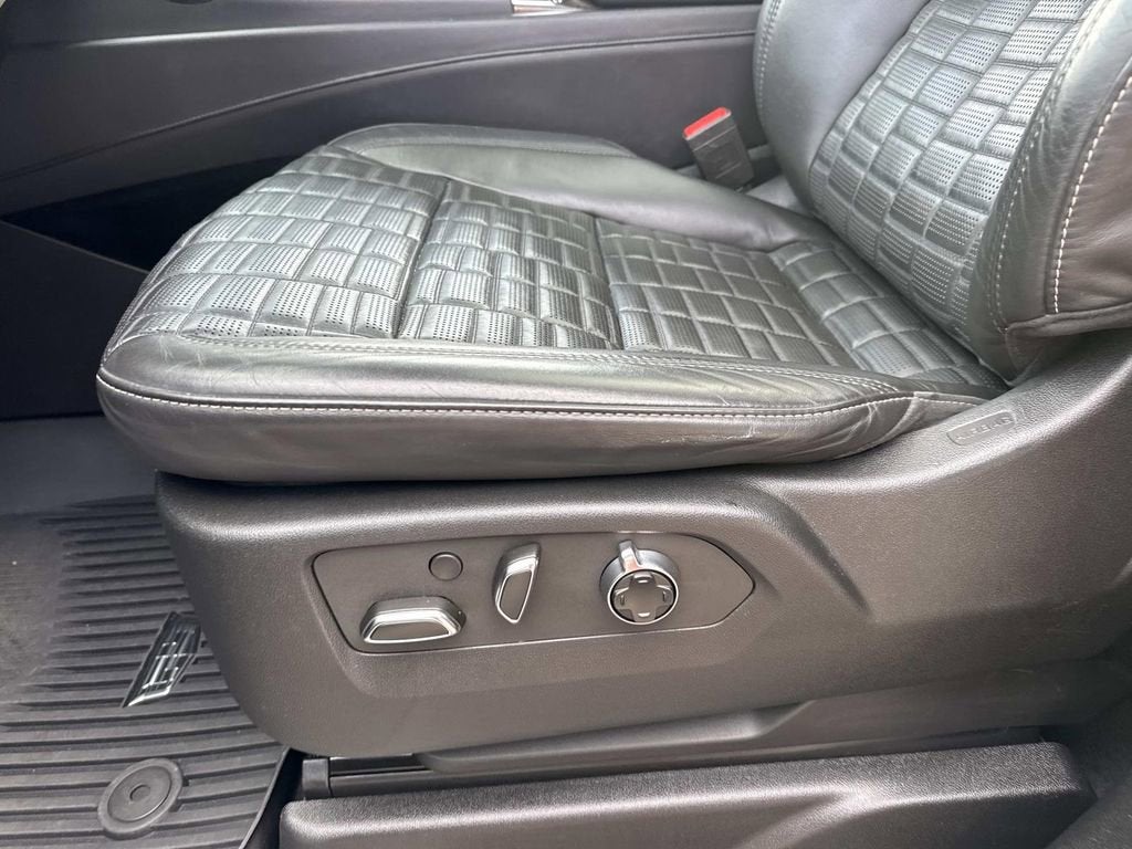 2023 Cadillac Escalade Sport Platinum