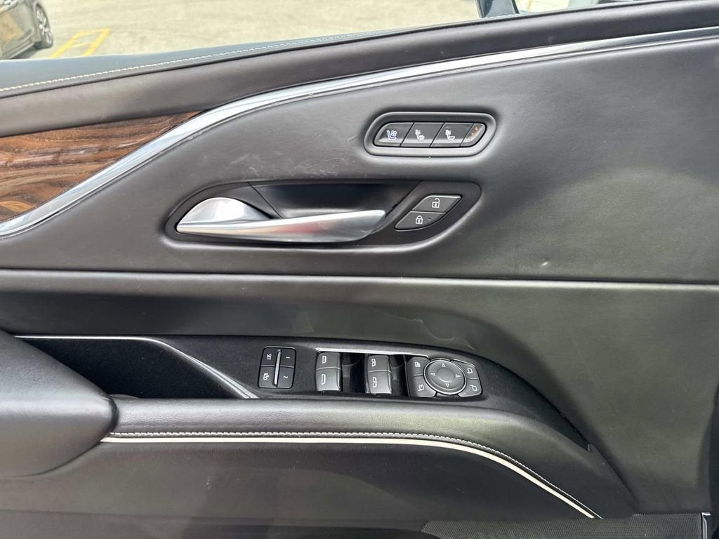 2023 Cadillac Escalade Sport Platinum