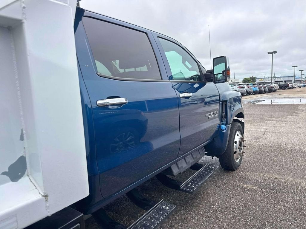 2021 Chevrolet Silverado 6500 HD LT