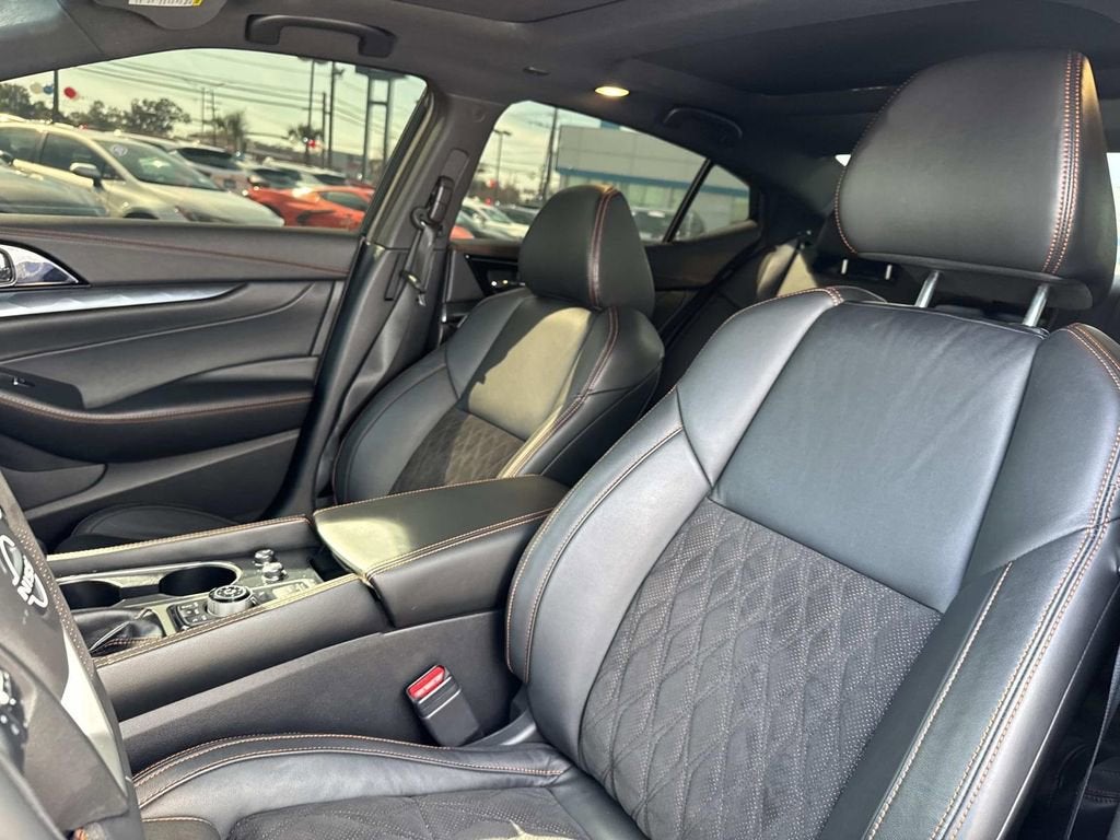 2023 Nissan Maxima SR