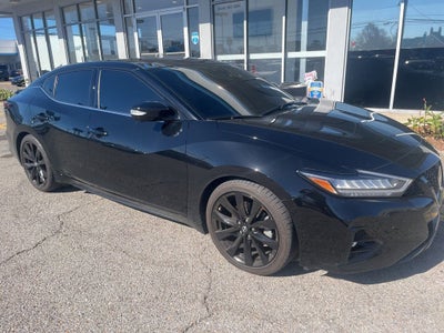 2023 Nissan Maxima SR