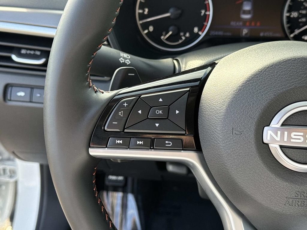 2025 Nissan Altima SR