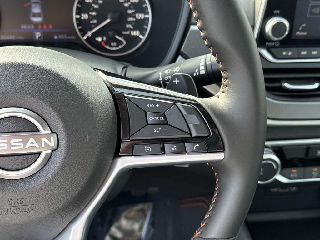 2025 Nissan Altima SR