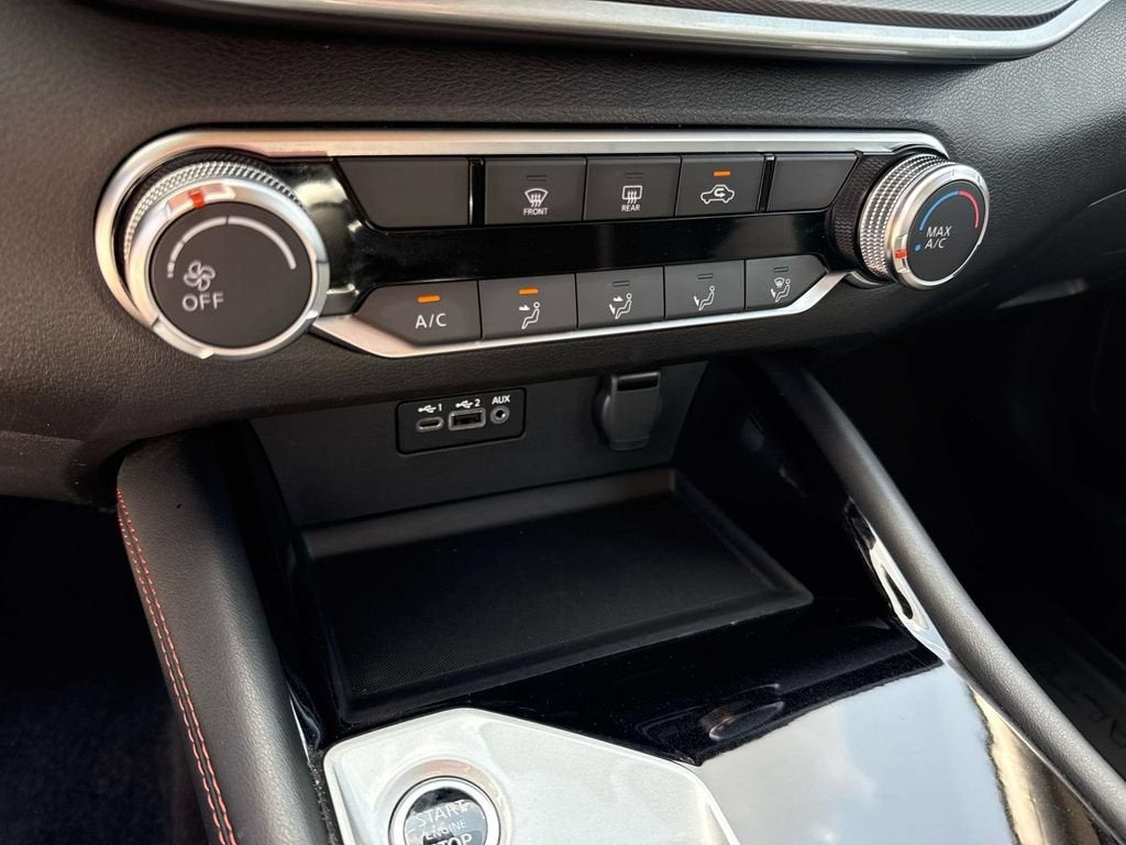 2025 Nissan Altima SR