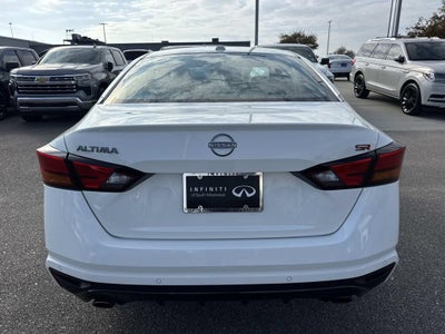 2025 Nissan Altima SR