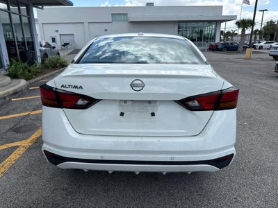 2025 Nissan Altima SV