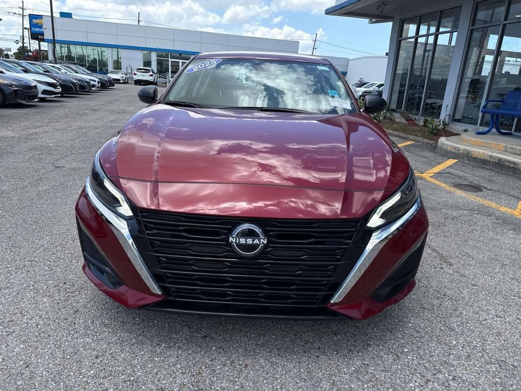 2025 Nissan Altima SV