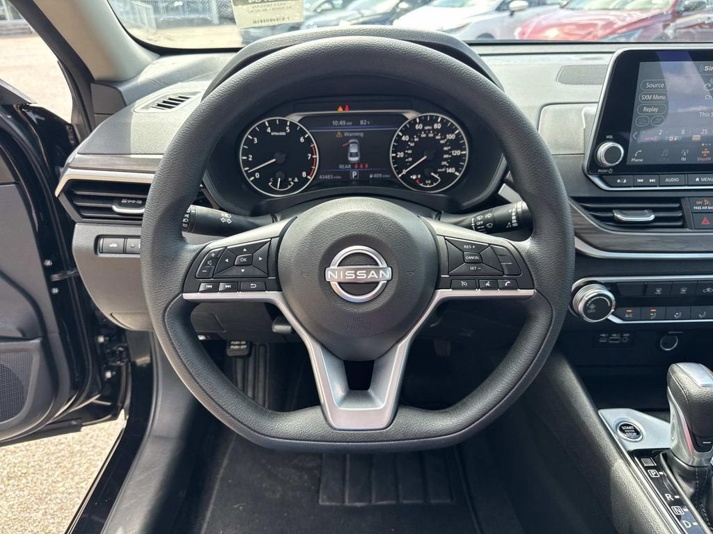 2025 Nissan Altima SV